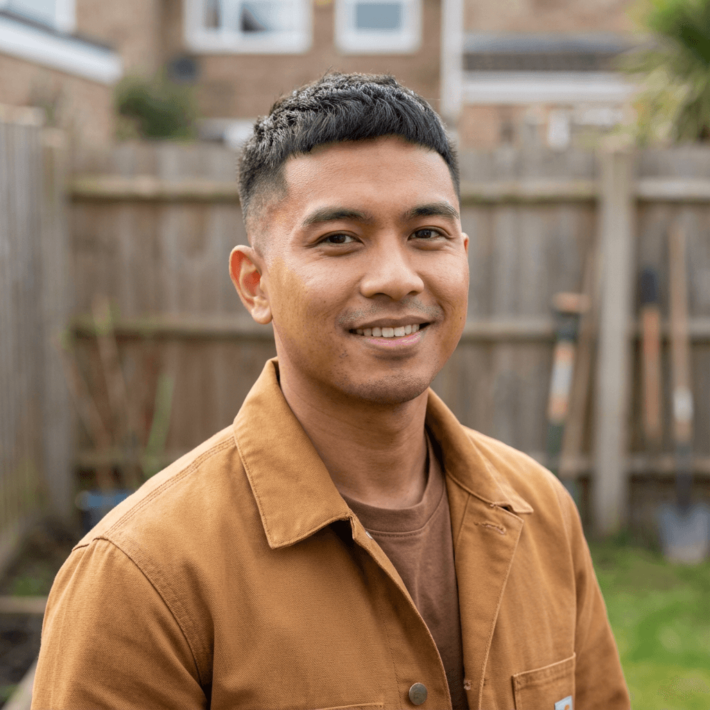 Male homeowner in his 50s, White, calm trustworthy appearance